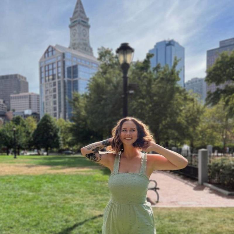 Alexandria, 30, Asuke