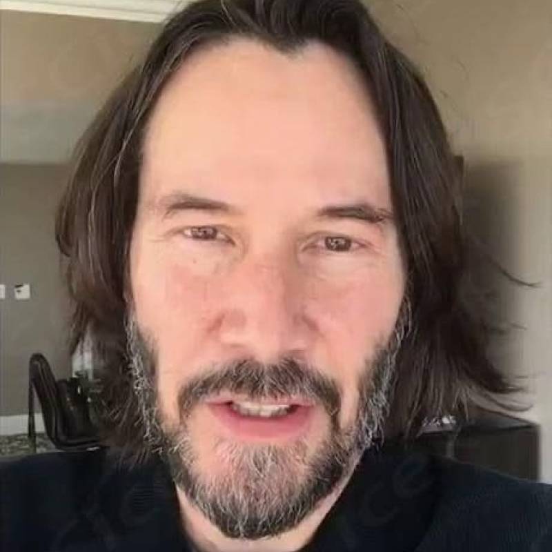 Keanu, 61, Durgi
