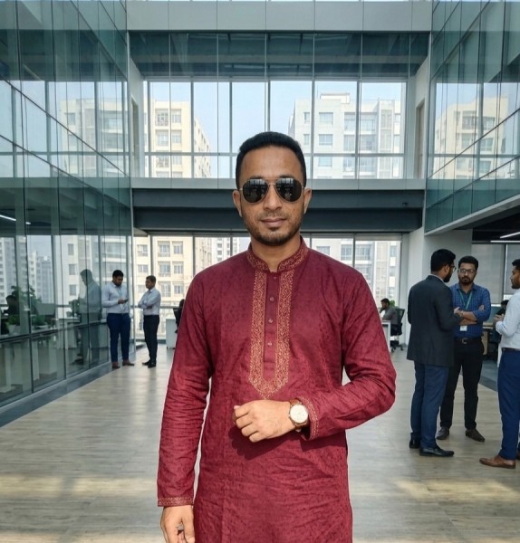 Rohim, 38, Manambr