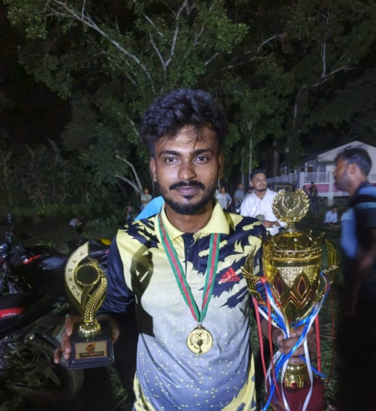 Sp saddam, 29, Badkulla
