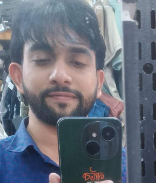 Shuvo, 25, Sanitz