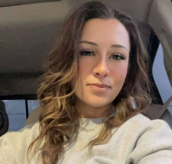 Luna, 38, Bimawan