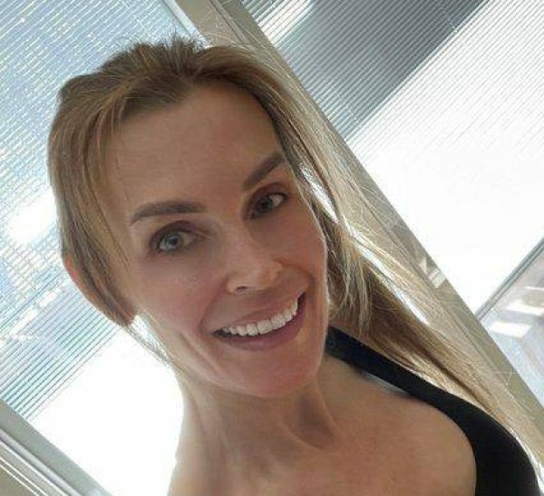 tanya, 47, Tsvi