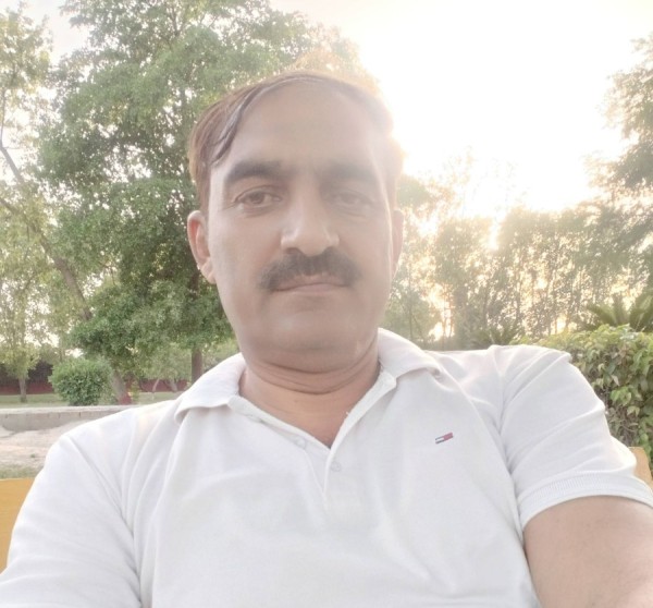 Jawad, 42, Rafa
