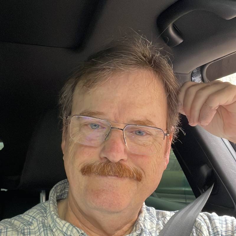 Larry, 66, Capenda Camulemba