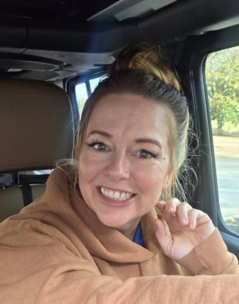 Sylvia, 41, Tasgaon