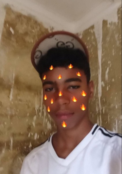 Rayan, 18, Hailar