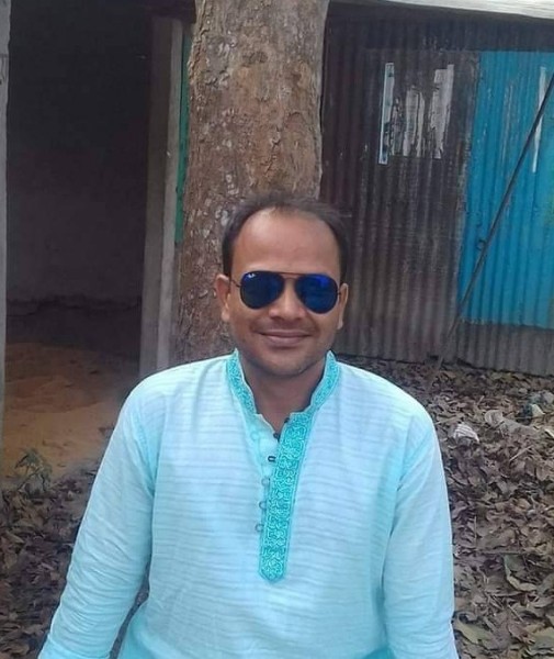 Jakir Khan, 44, Herrera