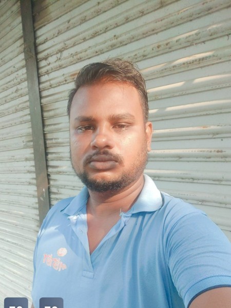 Sujon, 30, Pilikdu