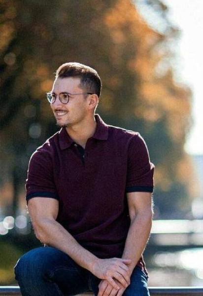Ratul, 26, Balombo
