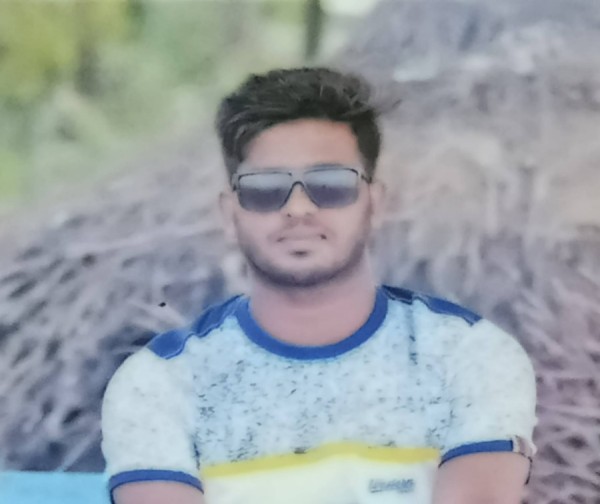 Jakir, 30, Derry