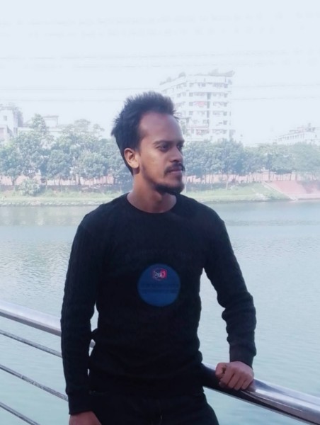 Abir Hossain, 31, Pacatu