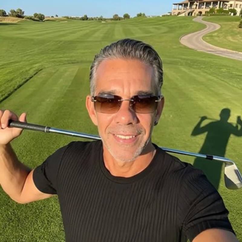 remi, 44, Chandrawada