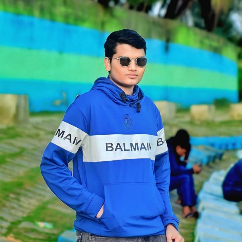 Hesam uddin, 26, Aucena
