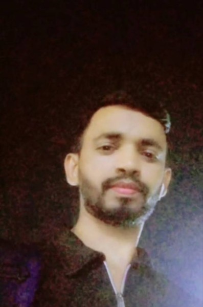 Robin.hm, 28, Kingri