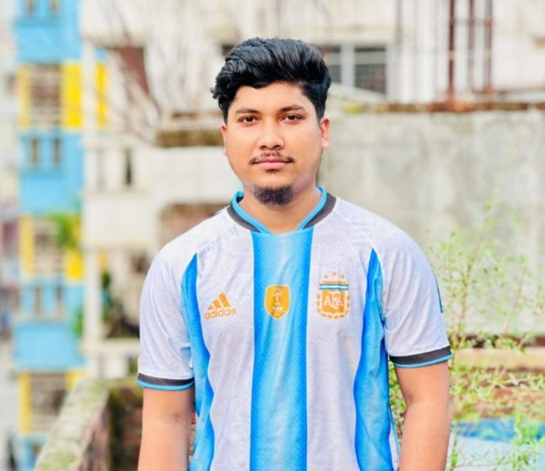 Adnan Shawon, 26, Charkhari
