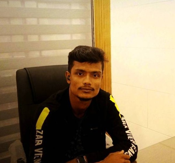 Mohon, 25, Rabta