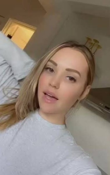 Florence, 25, Cherchell