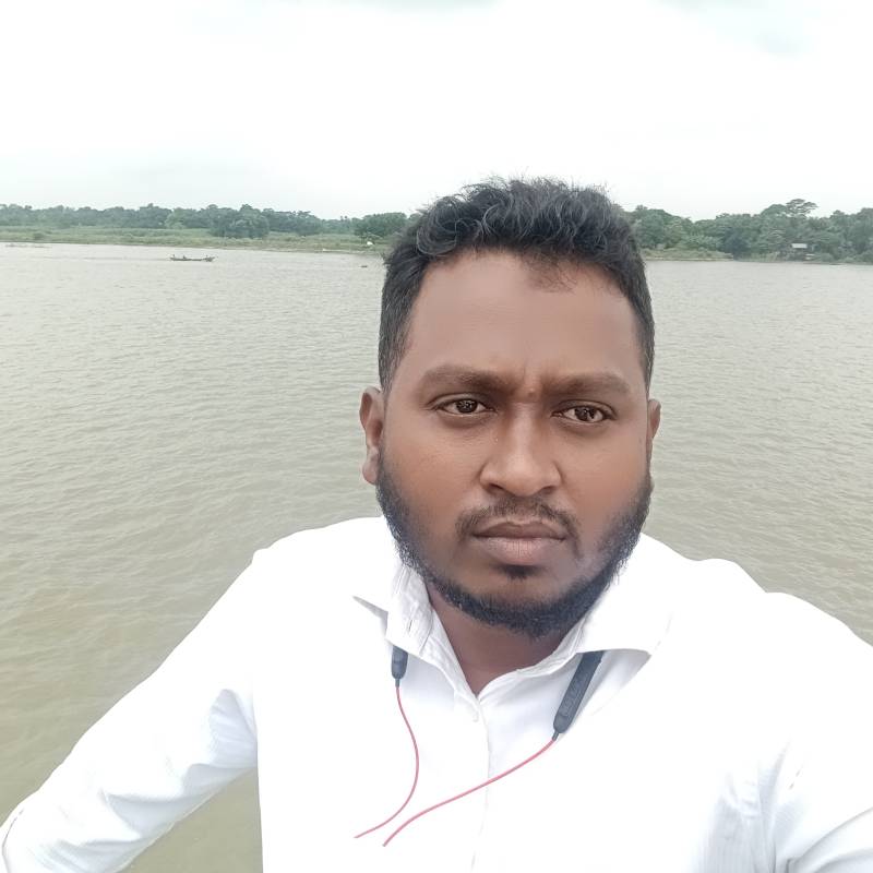 Sumon, 39, Winneba