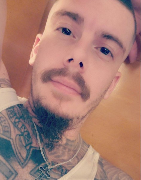 T, 38, Perwez