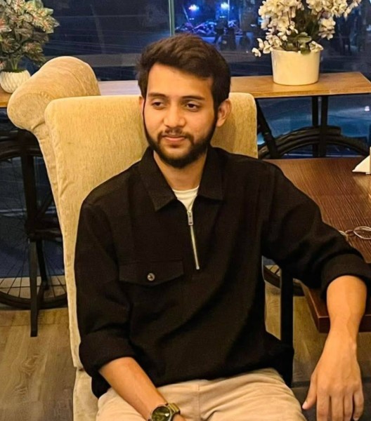Tasin emon, 28, Eitorf