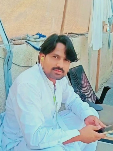 Noman, 31, Rodeiro