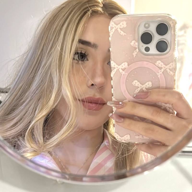 Aurora Bennett, 30, Shacheng