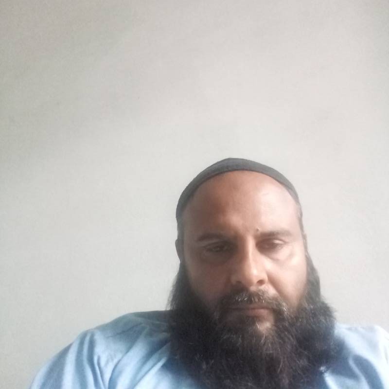 Shakir, 46, Albert