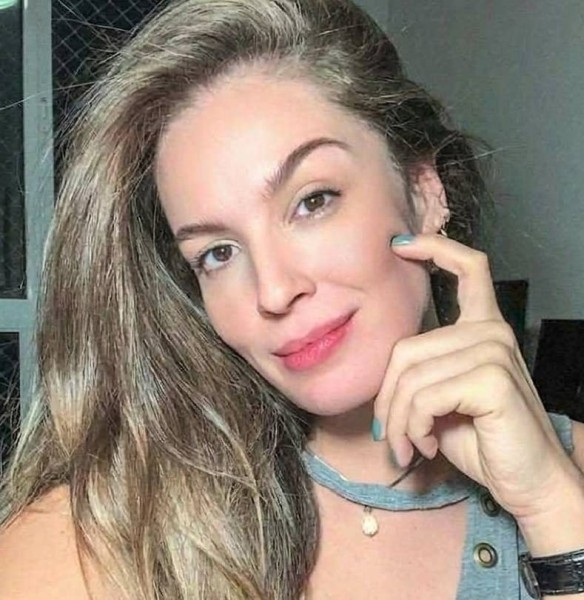 Helen Robert, 35, Ish