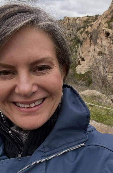 Kora, 39, Kshizuka