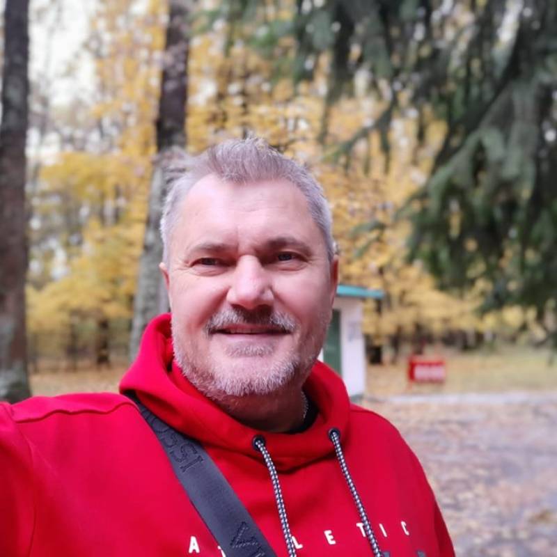 WIS BEN, 57, Cecil