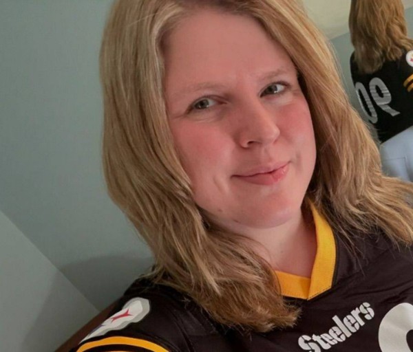 Juliana, 41, Ecclesall