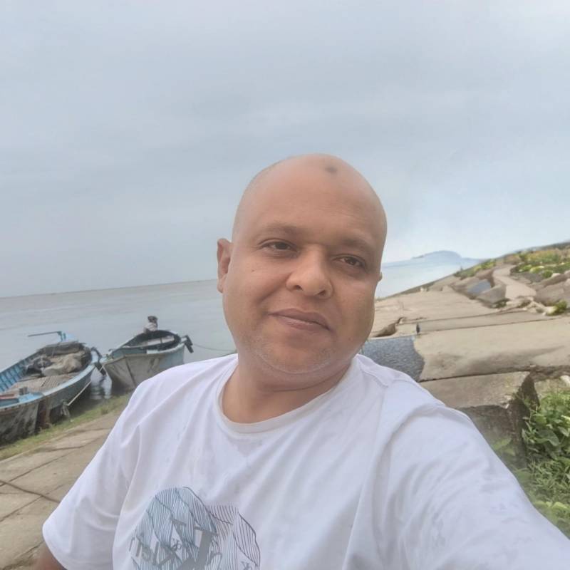 Khan, 28, Konarka