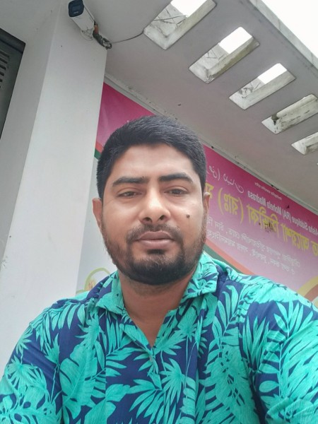 Rasel, 42, Mangbwalu
