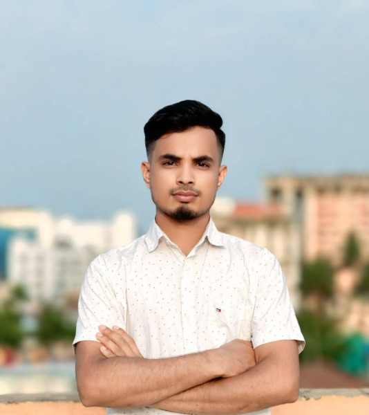 Mr Faruk, 21, Kshk