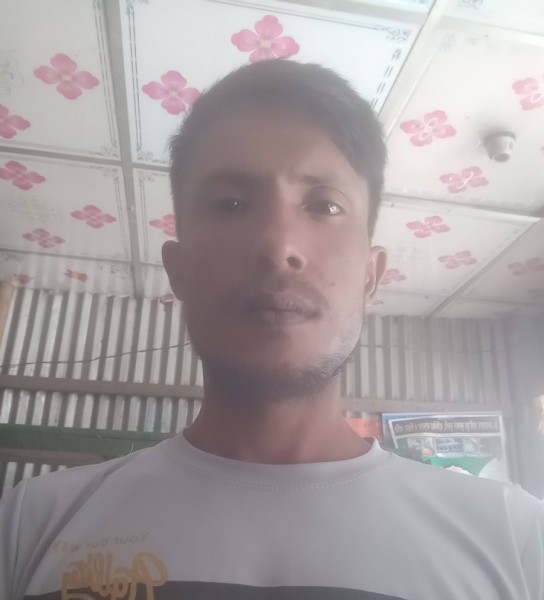 samrat, 30, Kosovo