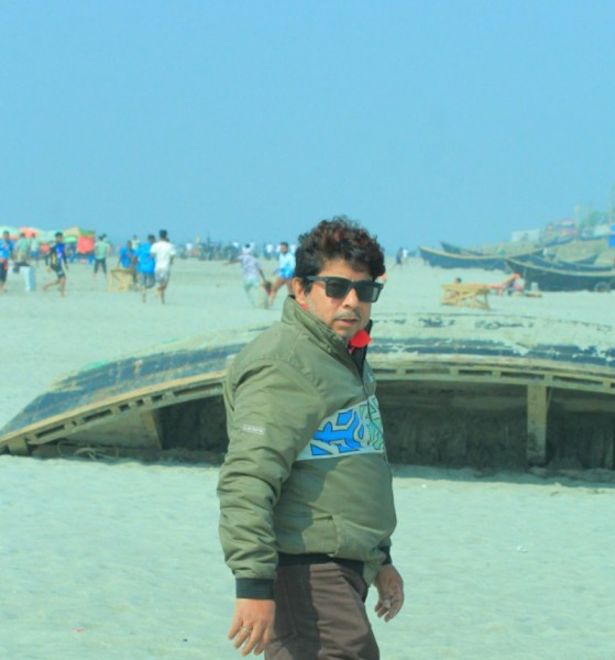 Saikat, 35, Sela