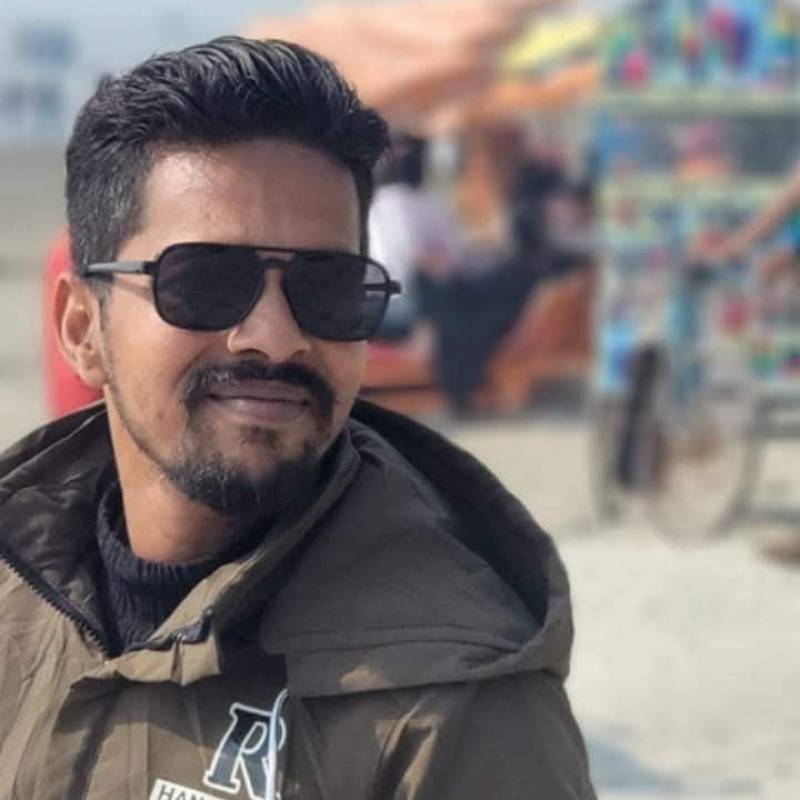Asim, 20, Extremoz