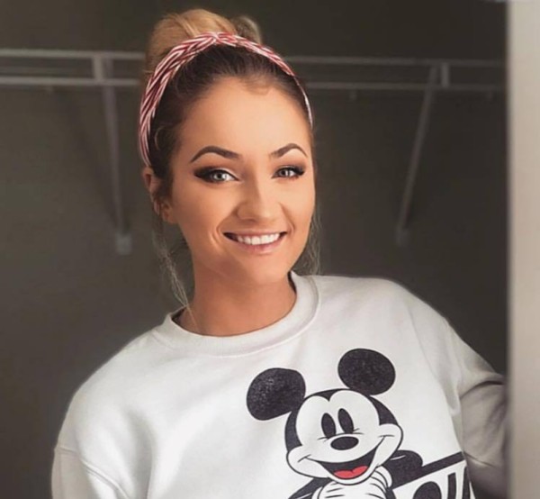 Molina, 33, Bihta