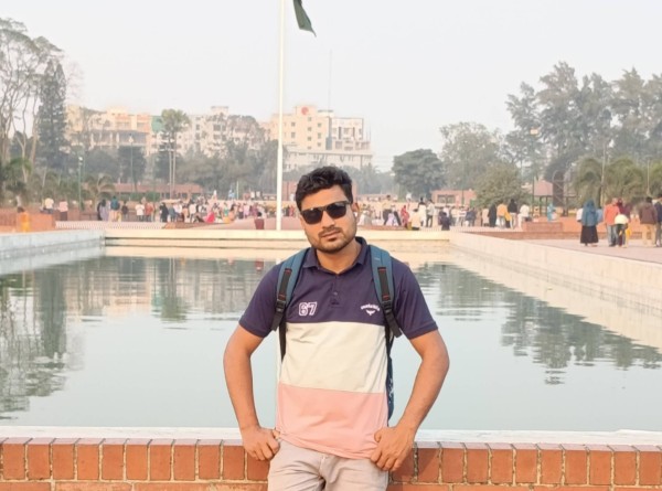 Aminur, 27, Pasaul