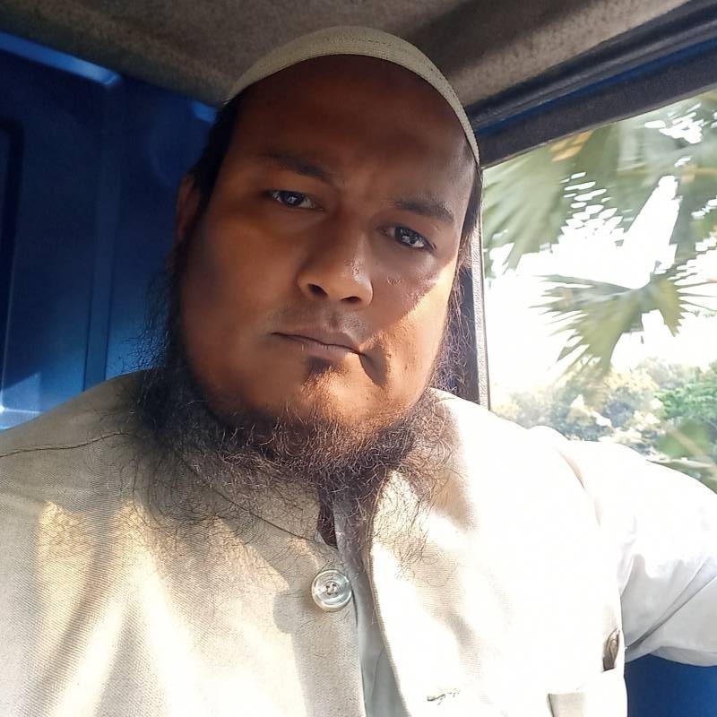 Zaman, 39, Nuth