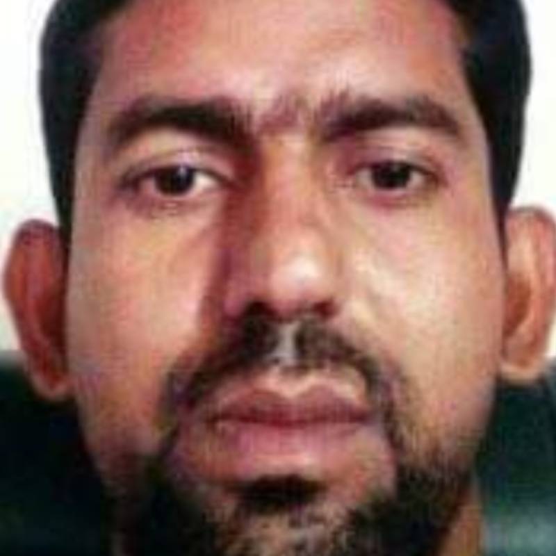 Md:Mominul Islam, 37, Bambu