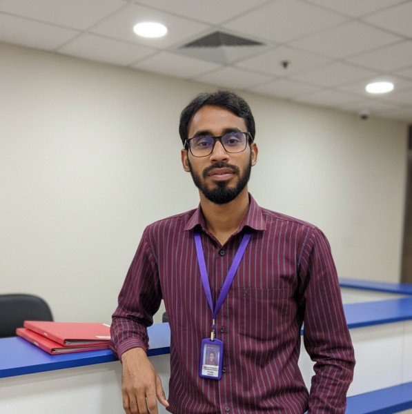 Raju ahmed, 30, Paramaribo