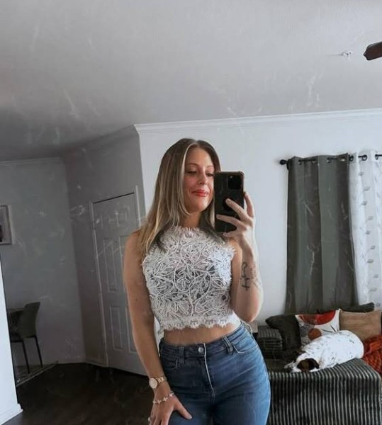 Harriet, 47, Arad