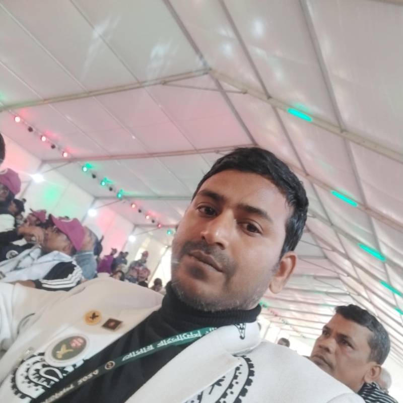 Salam, 32, Spring