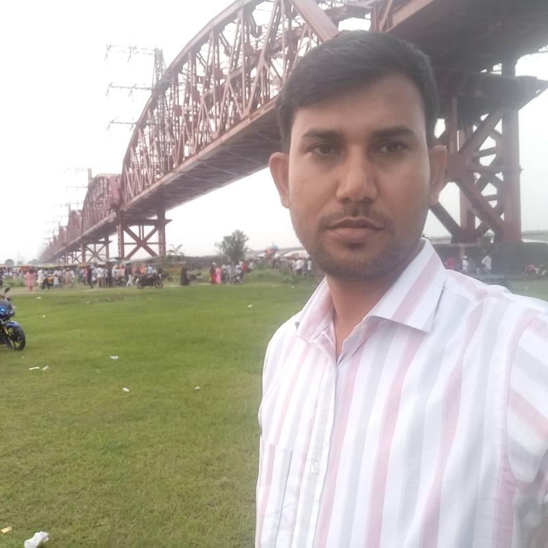 Sajeb, 30, Manoli