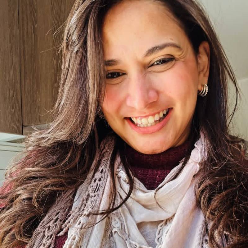 debsbishop, 47, Aplao