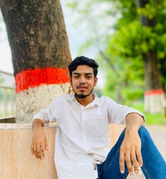 Riyad, 26, Presque Isle