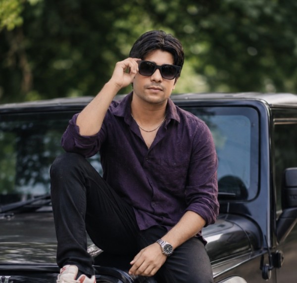 Kishor, 31, Aksehir