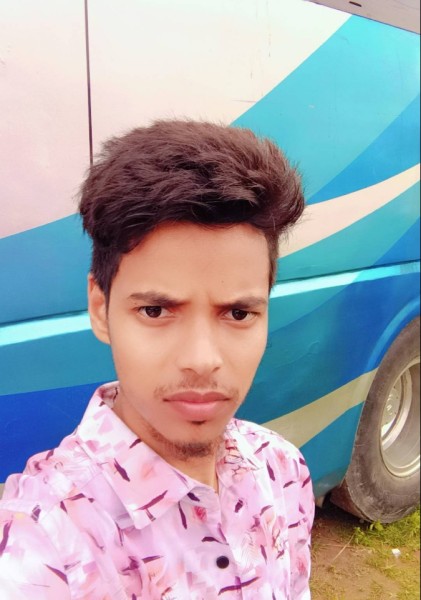 Masud, 20, Kalyn
